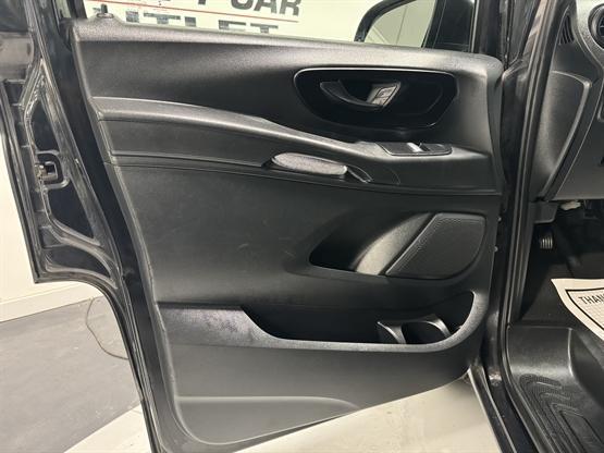 used 2017 Mercedes-Benz Metris car