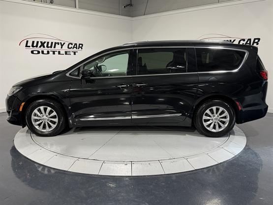 used 2019 Chrysler Pacifica car, priced at $16,995