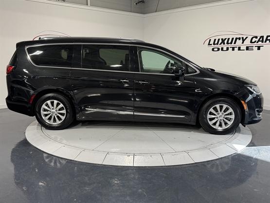 used 2019 Chrysler Pacifica car, priced at $16,995