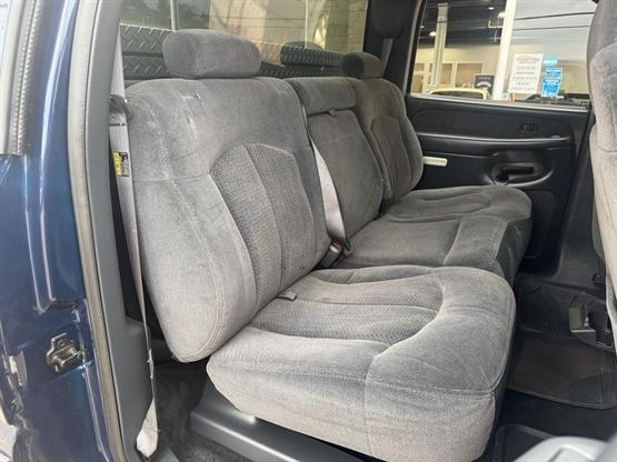 used 2002 Chevrolet Silverado 2500 car, priced at $12,995