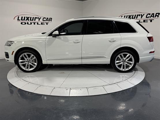 used 2017 Audi Q7 car