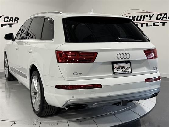 used 2017 Audi Q7 car