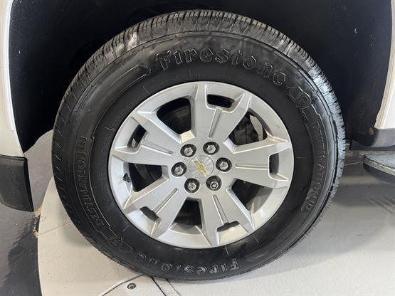 used 2015 Chevrolet Colorado car, priced at $19,995