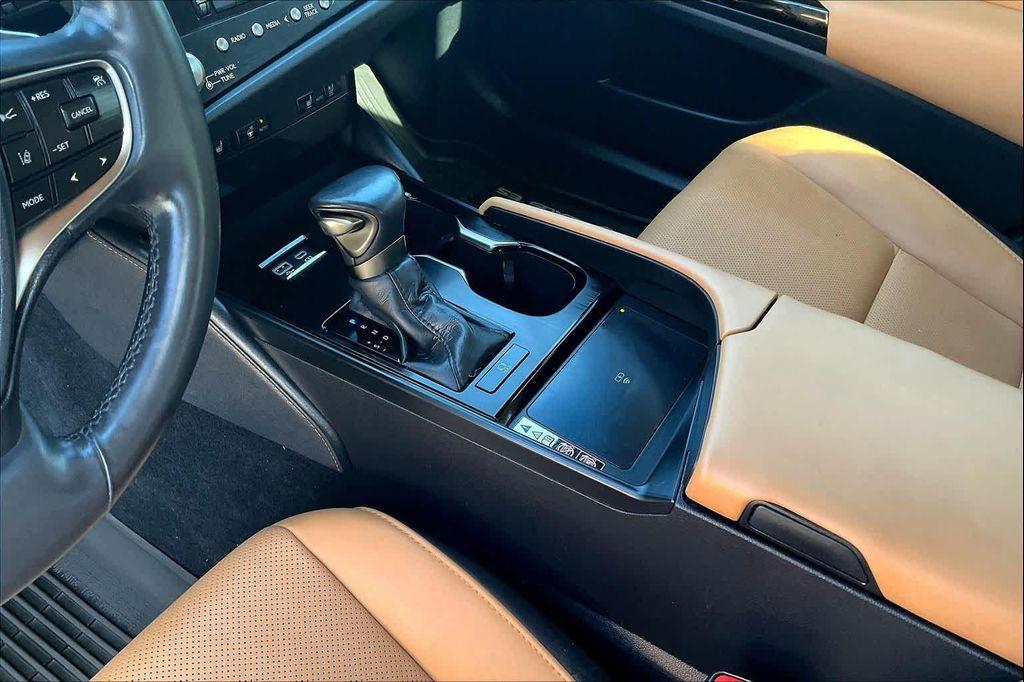 used 2023 Lexus ES 350 car, priced at $37,500