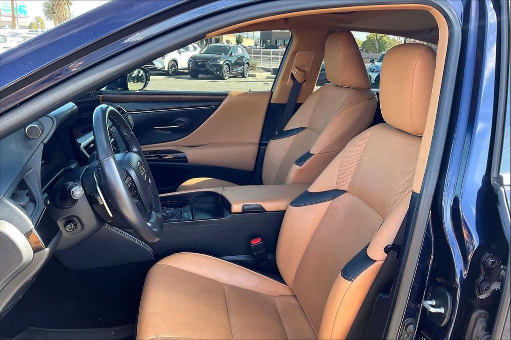 used 2023 Lexus ES 350 car, priced at $37,500
