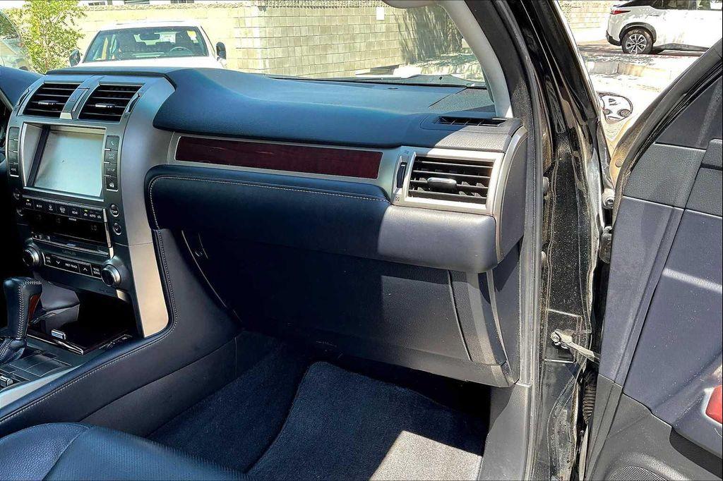 used 2018 Lexus GX 460 car, priced at $25,977