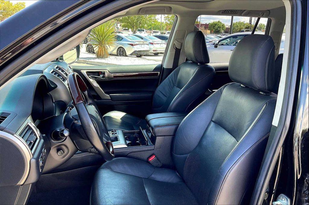used 2018 Lexus GX 460 car, priced at $25,977