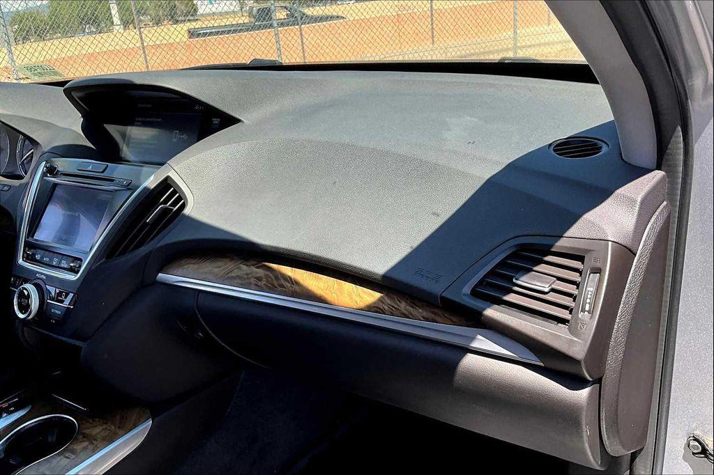 used 2020 Acura MDX car, priced at $28,000