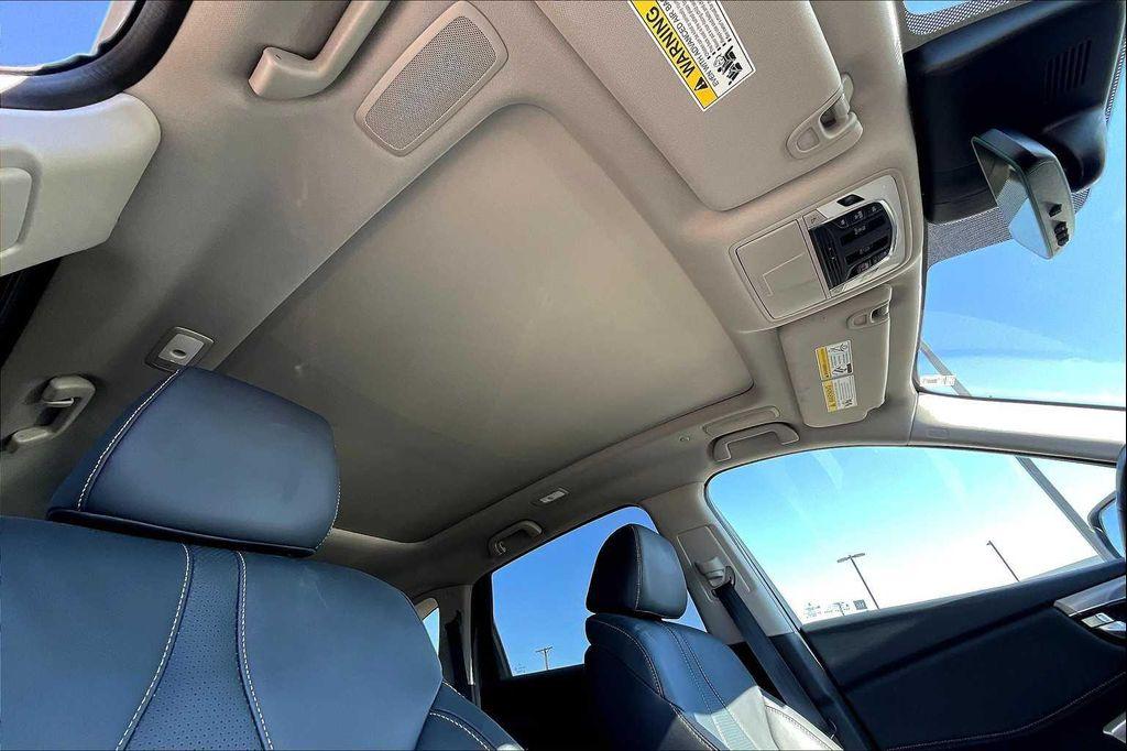 used 2022 Acura RDX car, priced at $33,500