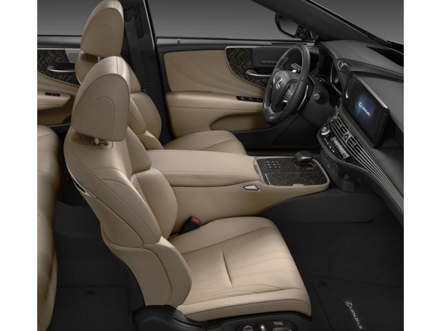 new 2025 Lexus LS 500 car, priced at $95,455