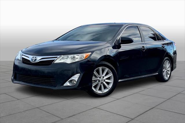 used 2014 Toyota Camry Hybrid car, priced at $14,000