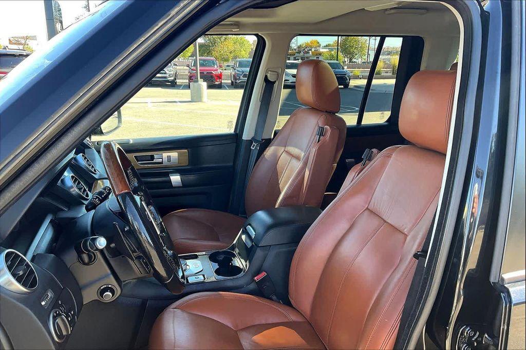 used 2016 Land Rover LR4 car, priced at $14,800