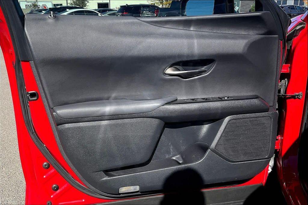 used 2021 Lexus UX 250h car, priced at $29,000