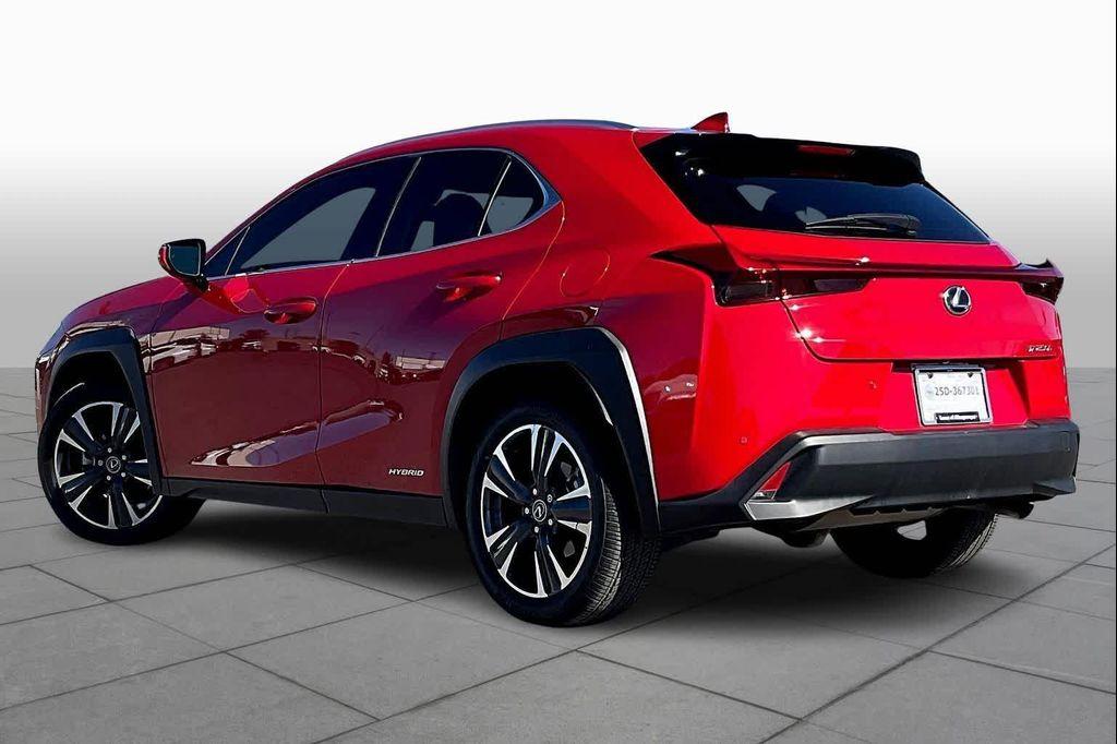 used 2021 Lexus UX 250h car, priced at $29,000