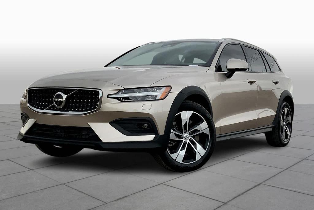 used 2023 Volvo V60 Cross Country car, priced at $38,500