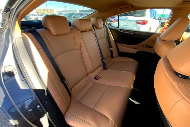 used 2024 Lexus ES 350 car, priced at $40,000