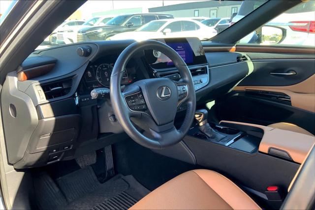 used 2024 Lexus ES 350 car, priced at $40,000