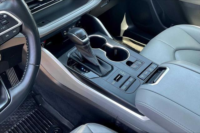 used 2022 Toyota Highlander car, priced at $38,000