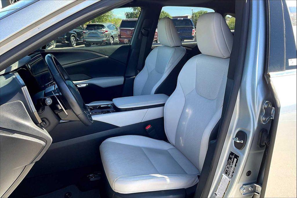 used 2023 Lexus RX 350 car, priced at $47,000