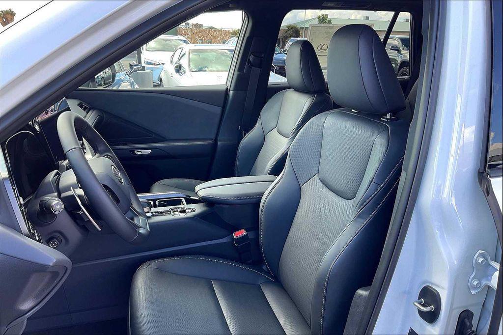 new 2026 Lexus TX 350 car, priced at $66,296