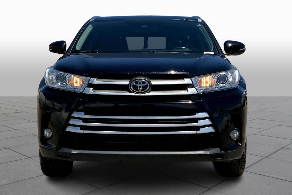 used 2018 Toyota Highlander car, priced at $25,000