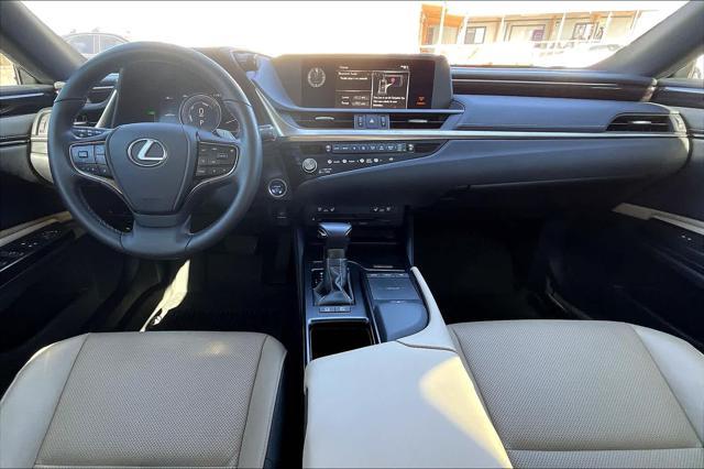 used 2021 Lexus ES 300h car, priced at $36,000