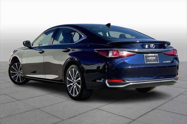 used 2021 Lexus ES 300h car, priced at $32,000