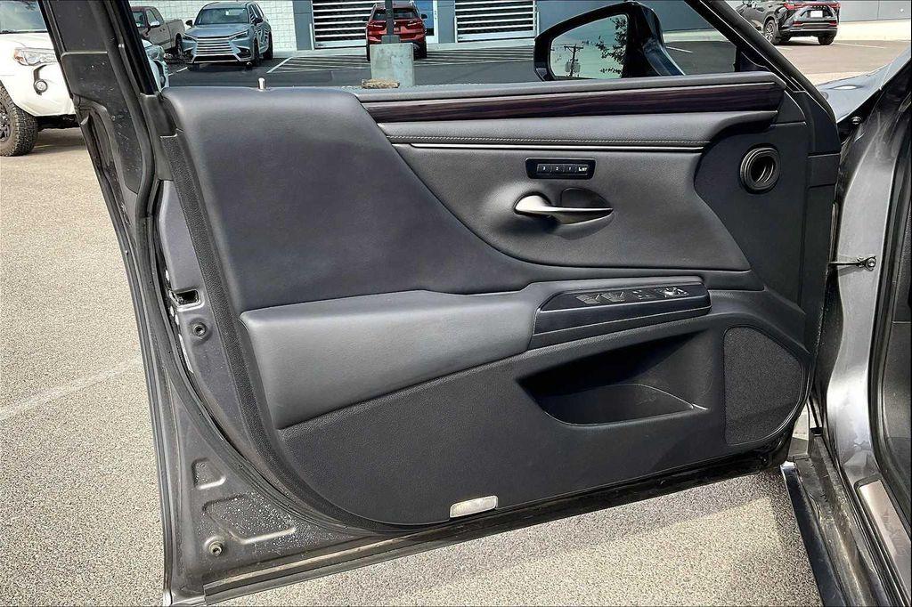 used 2021 Lexus ES 250 car, priced at $30,000