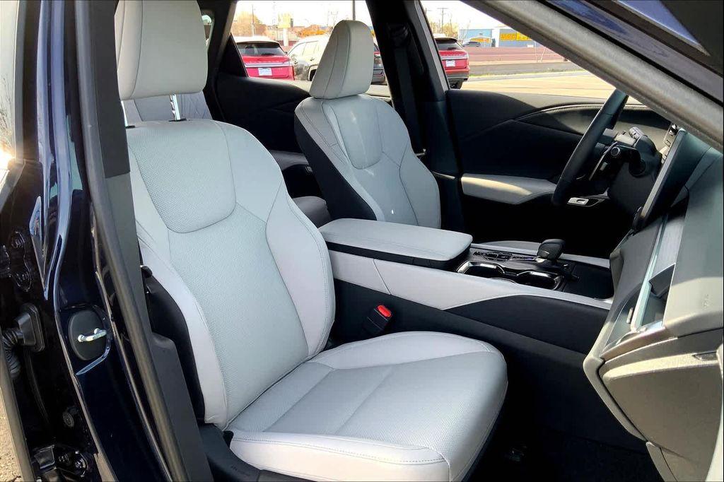 used 2023 Lexus RX 350 car, priced at $47,500