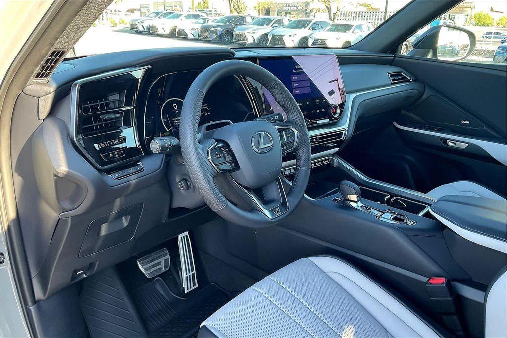 new 2026 Lexus TX 500h car, priced at $77,078