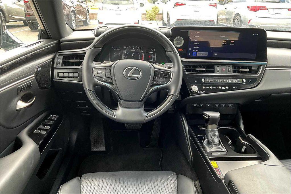 used 2024 Lexus ES 350 car, priced at $44,000