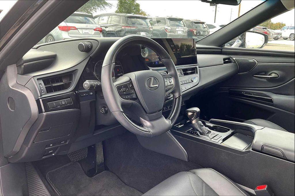 used 2024 Lexus ES 350 car, priced at $44,000