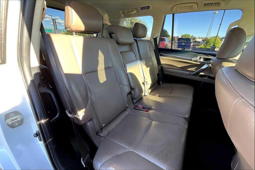 used 2022 Lexus GX 460 car, priced at $54,000
