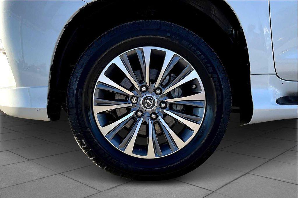 used 2022 Lexus GX 460 car, priced at $54,000