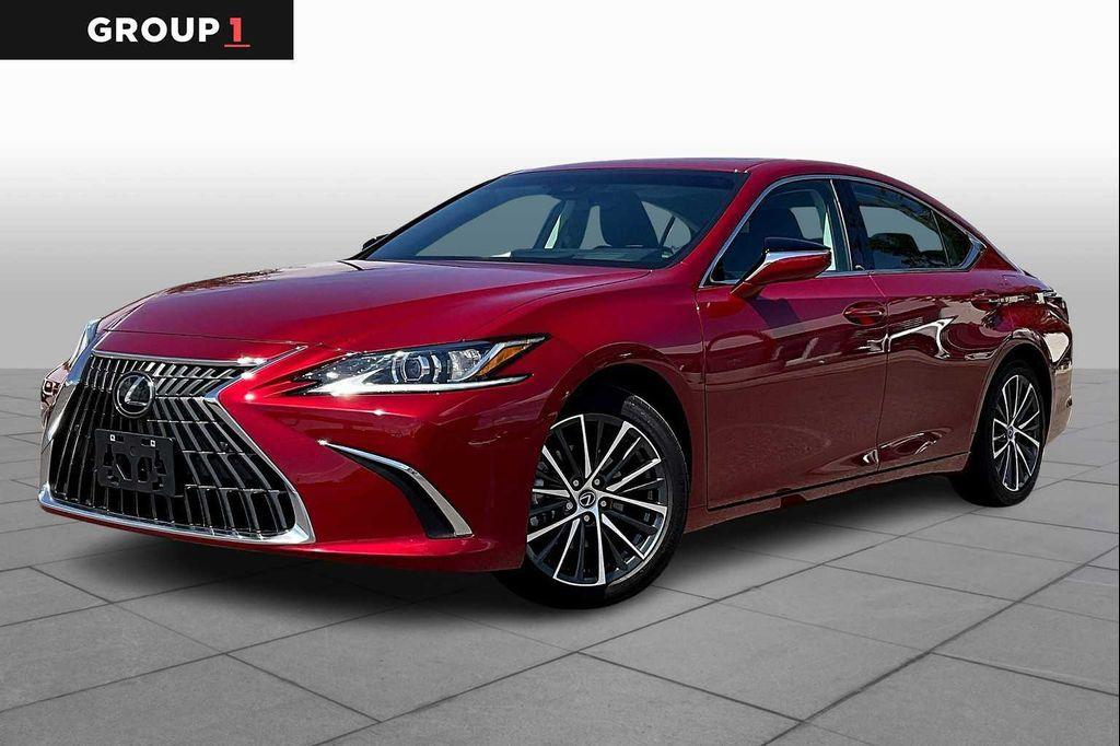 used 2025 Lexus ES 300h car, priced at $45,000