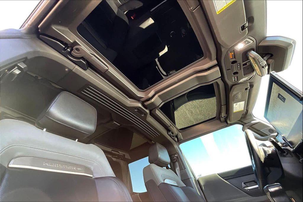 used 2024 GMC HUMMER EV Pickup car, priced at $78,000