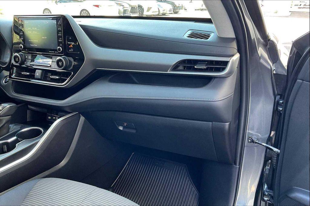 used 2020 Toyota Highlander car, priced at $30,000