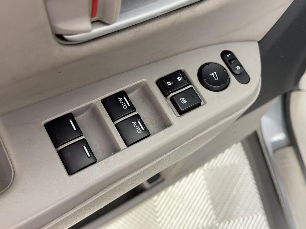 used 2012 Honda Pilot car, priced at $5,298