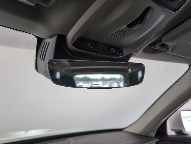 used 2020 Volvo XC90 car, priced at $30,999
