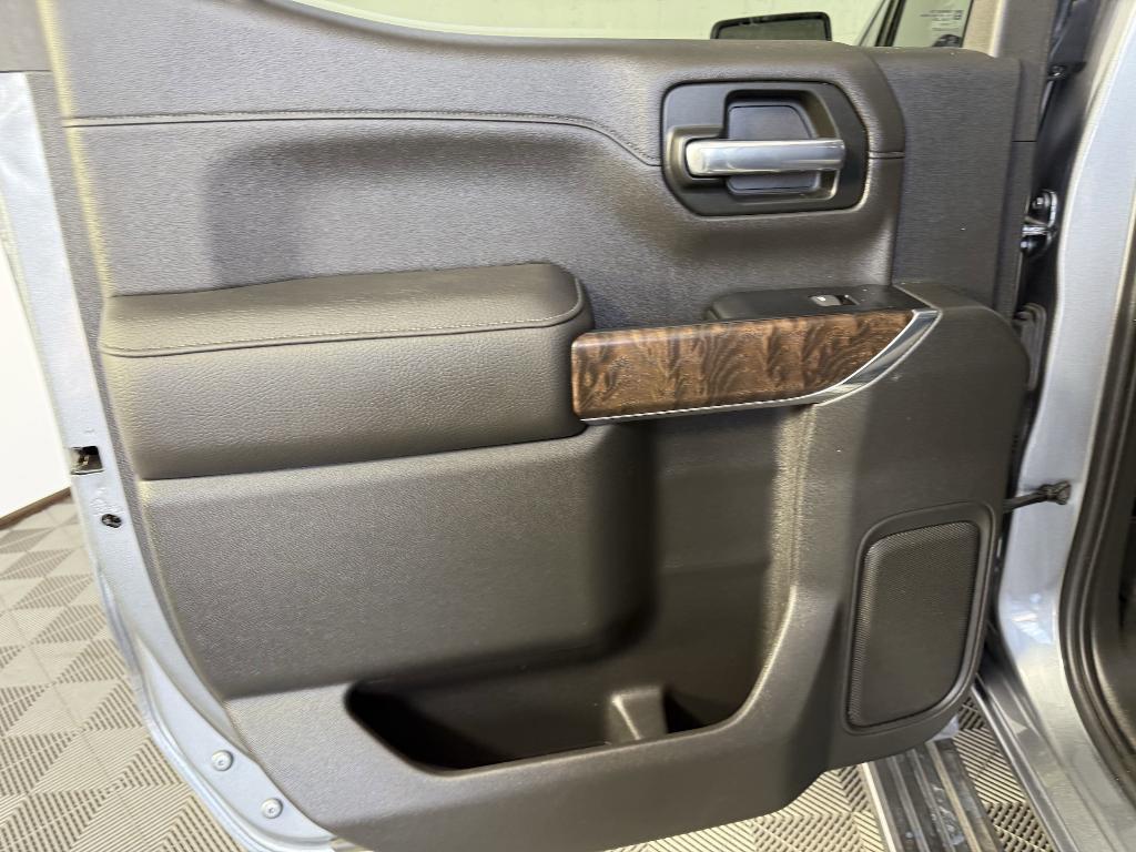 used 2019 GMC Sierra 1500 car, priced at $38,998