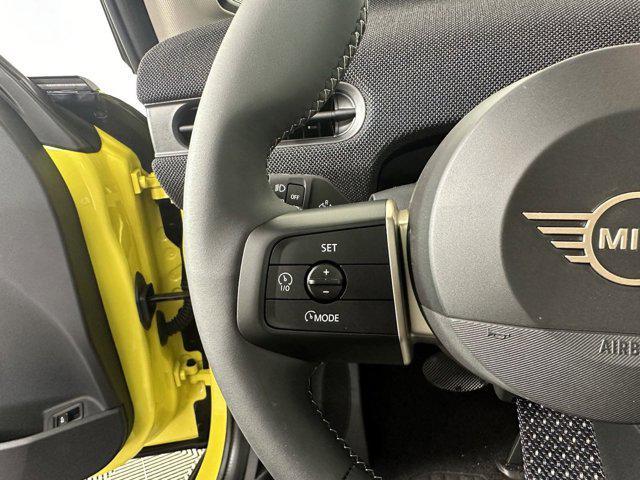 used 2025 MINI Hardtop car, priced at $28,891