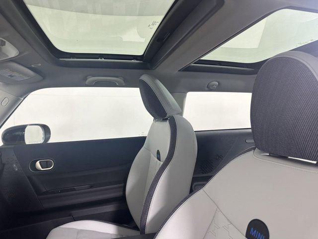 used 2025 MINI Hardtop car, priced at $28,891