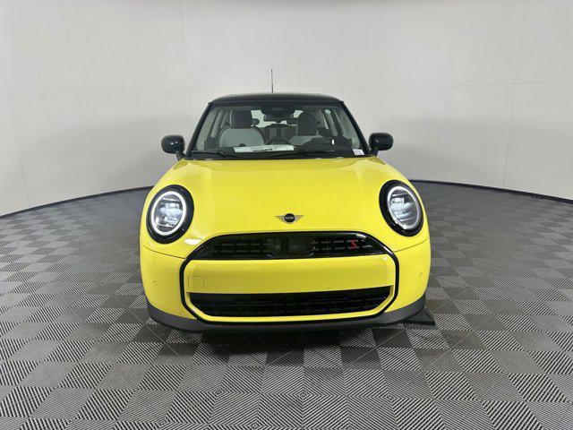used 2025 MINI Hardtop car, priced at $28,891
