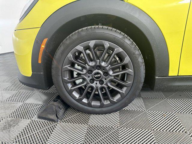 used 2025 MINI Hardtop car, priced at $28,891