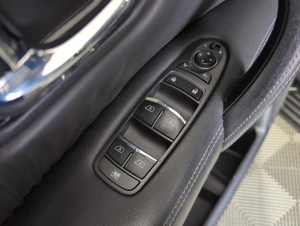 used 2017 INFINITI QX80 car, priced at $15,999
