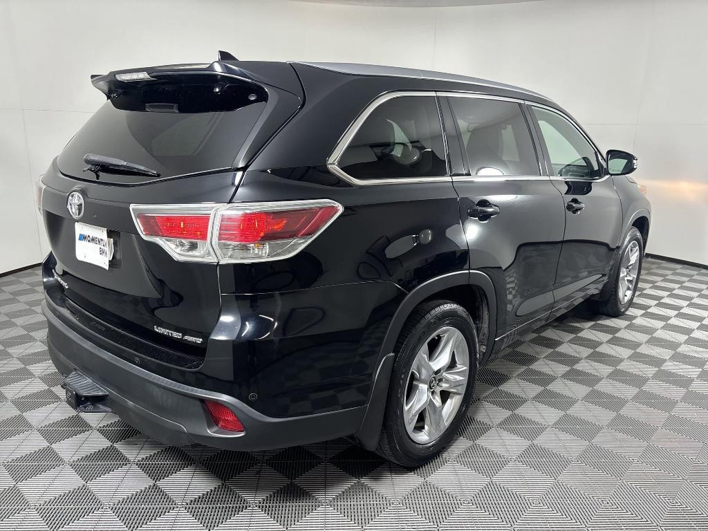used 2016 Toyota Highlander car, priced at $18,999