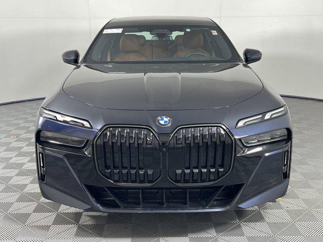 new 2025 BMW 760 car, priced at $132,340