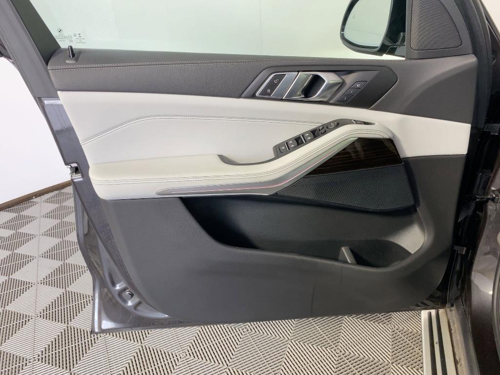 used 2023 BMW X5 car, priced at $42,999