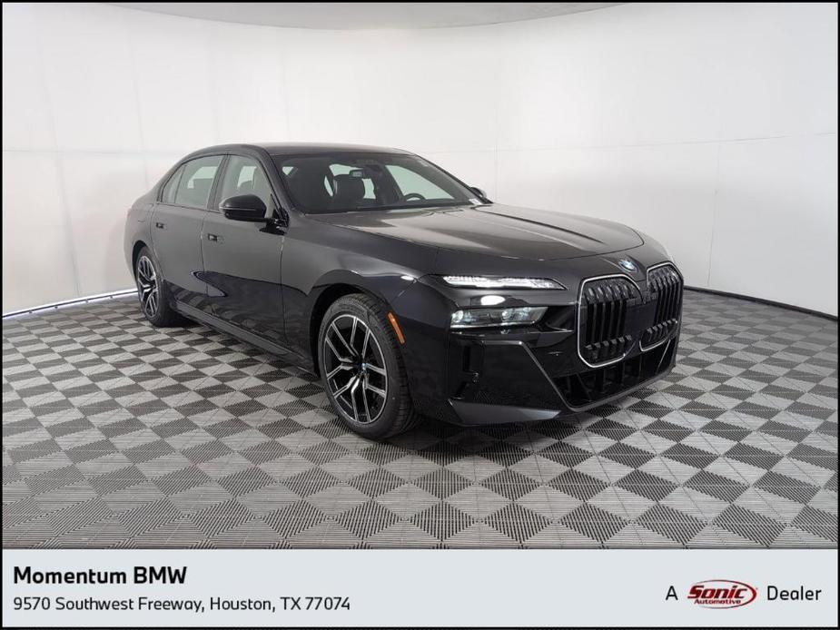 new 2024 BMW 760 car, priced at $139,495