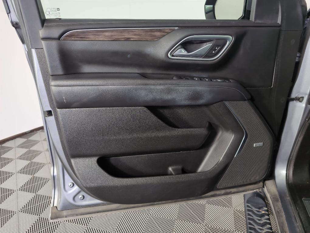 used 2021 Chevrolet Suburban car, priced at $41,498